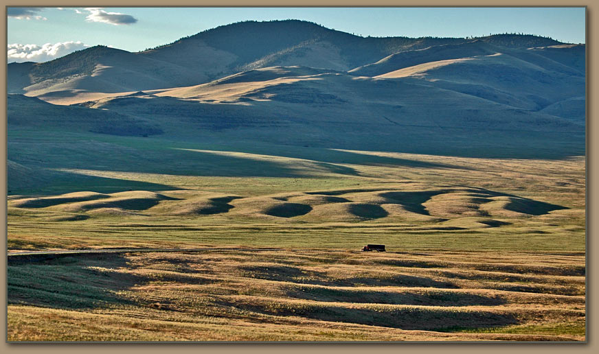 Pardee's clue Lake Missoula's Giant Current Ripples - Camas Prairie, Montana.